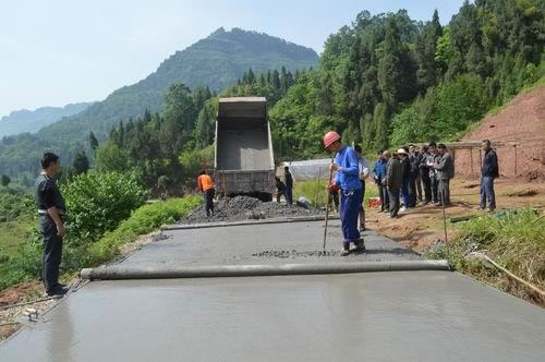 农村公路建设